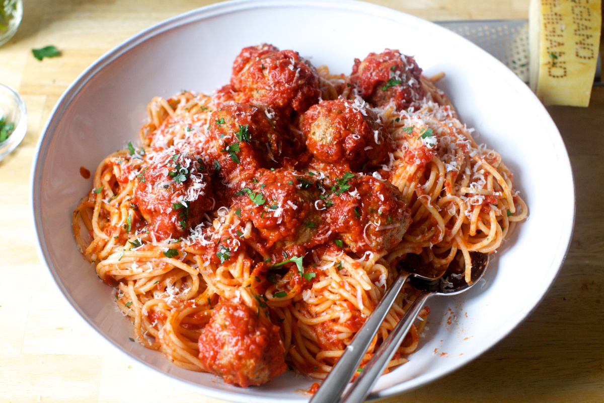perfect meatballs and spaghetti