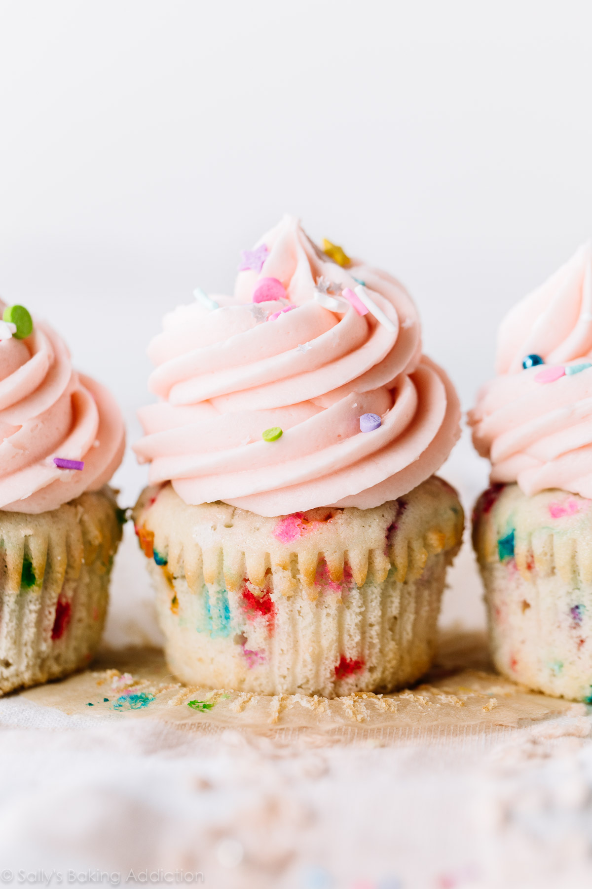 Confetti Sprinkle Cupcakes & A Sprinkle Discount
