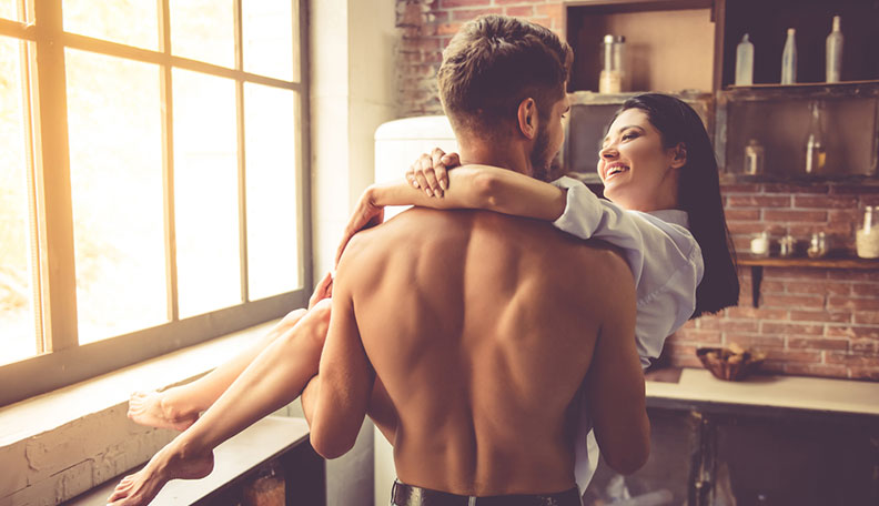 16 Signs Your Hook Up Has Feelings for You & You Just Want a Fling