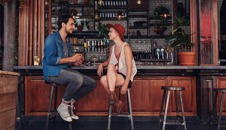 8 Questions to Ask a Guy Friend to Learn the Truth About Yourself